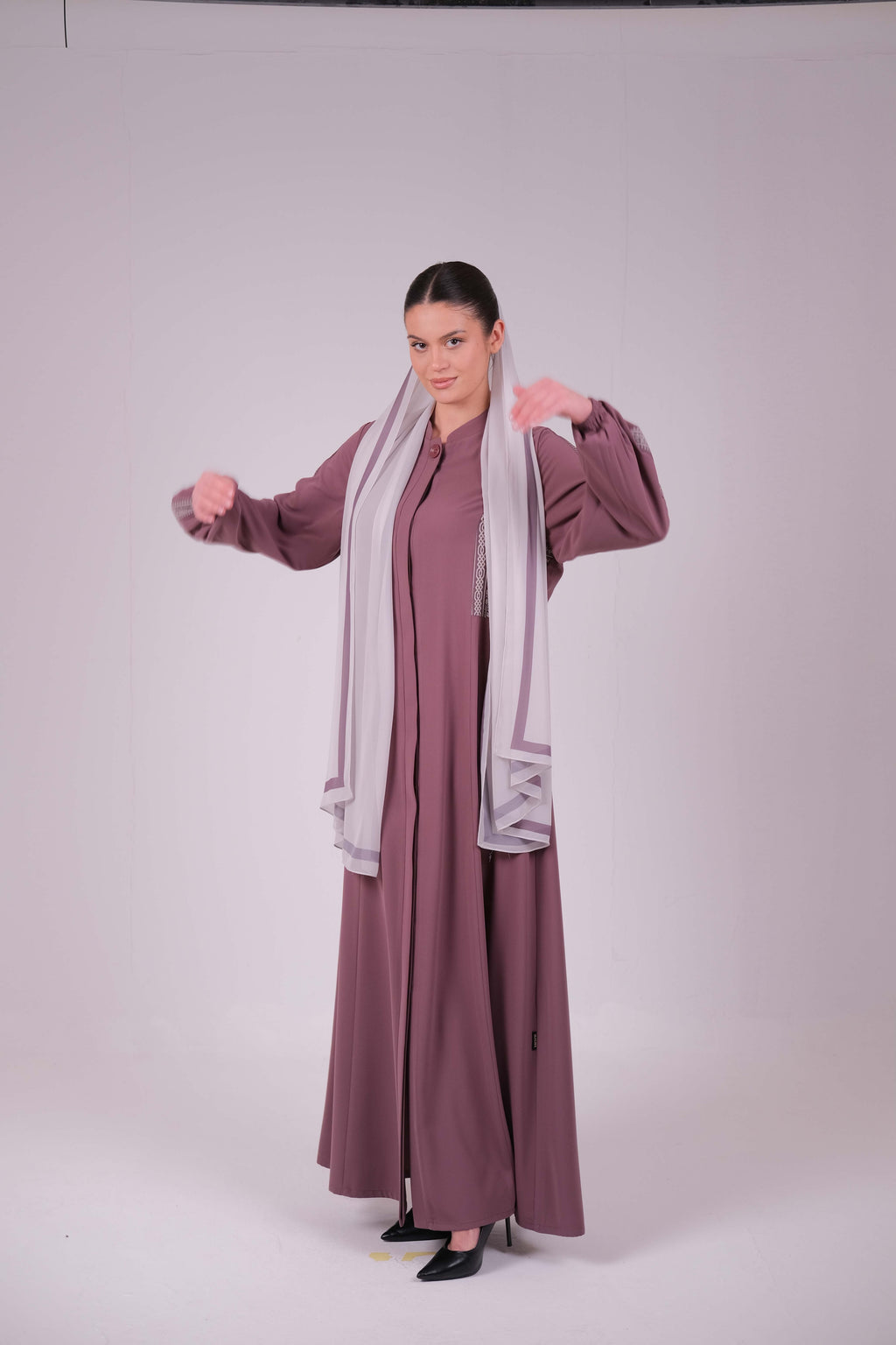 Salsabil Abaya