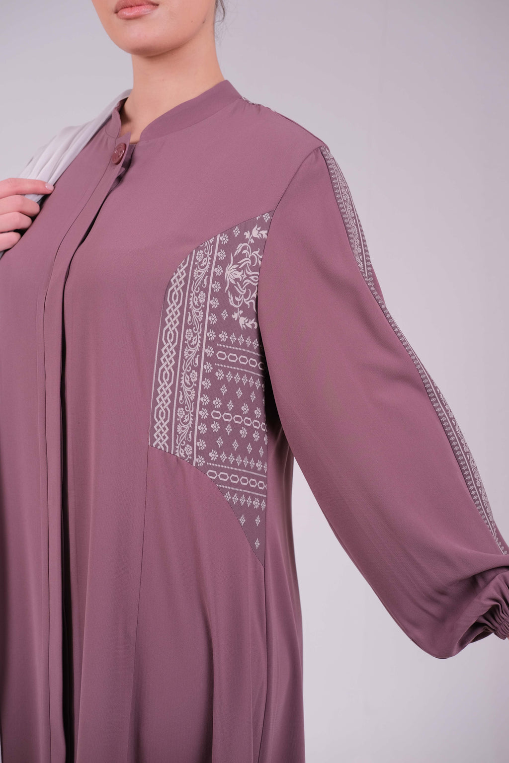 Salsabil Abaya