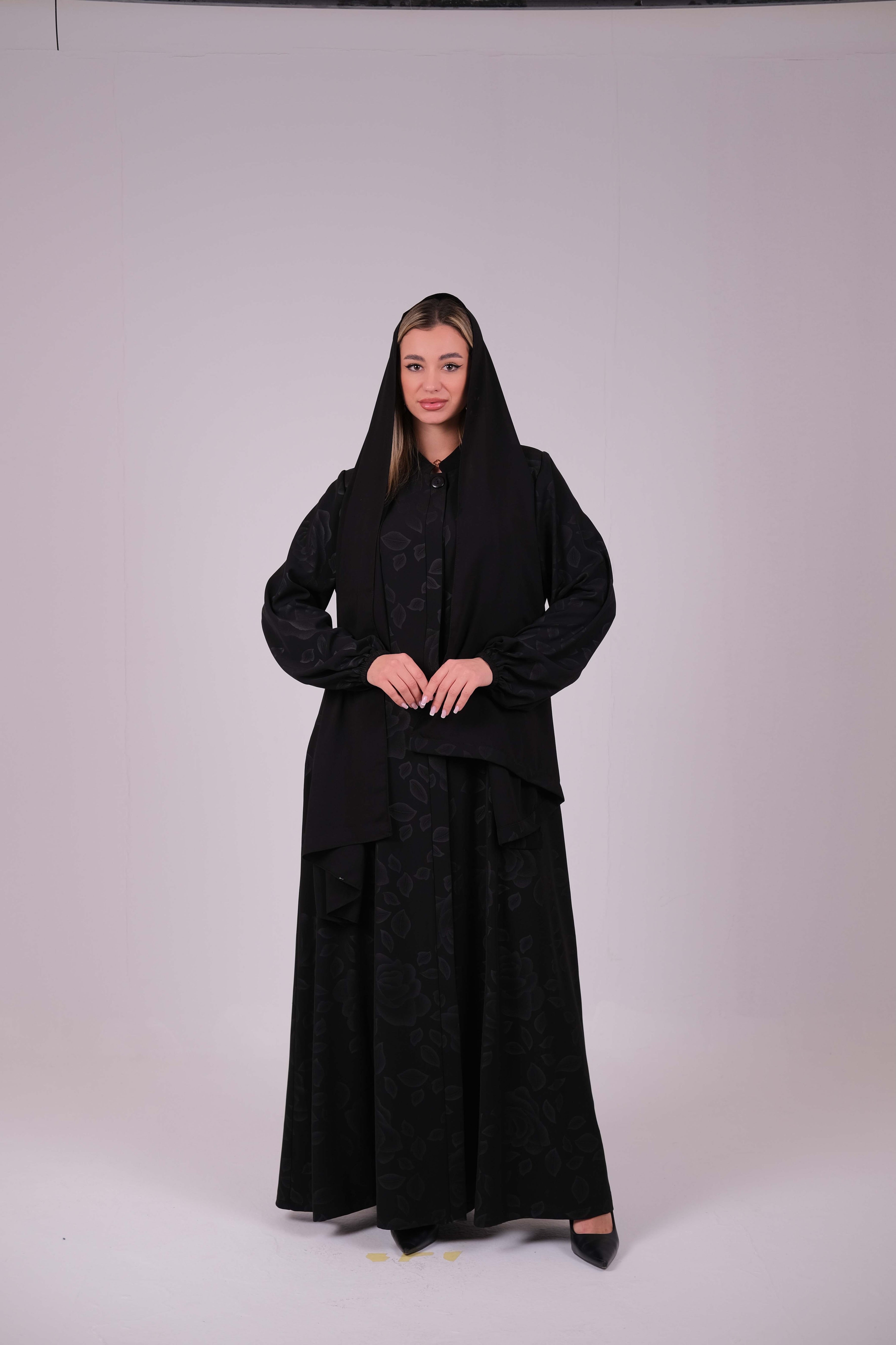 Midnight Bloom Abaya