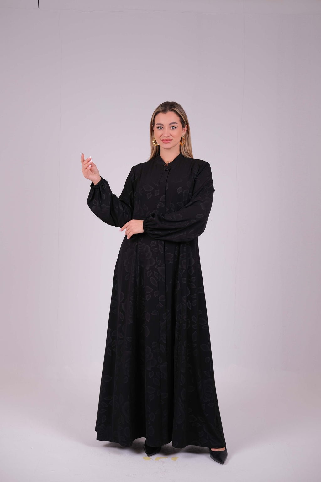 Midnight Bloom Abaya