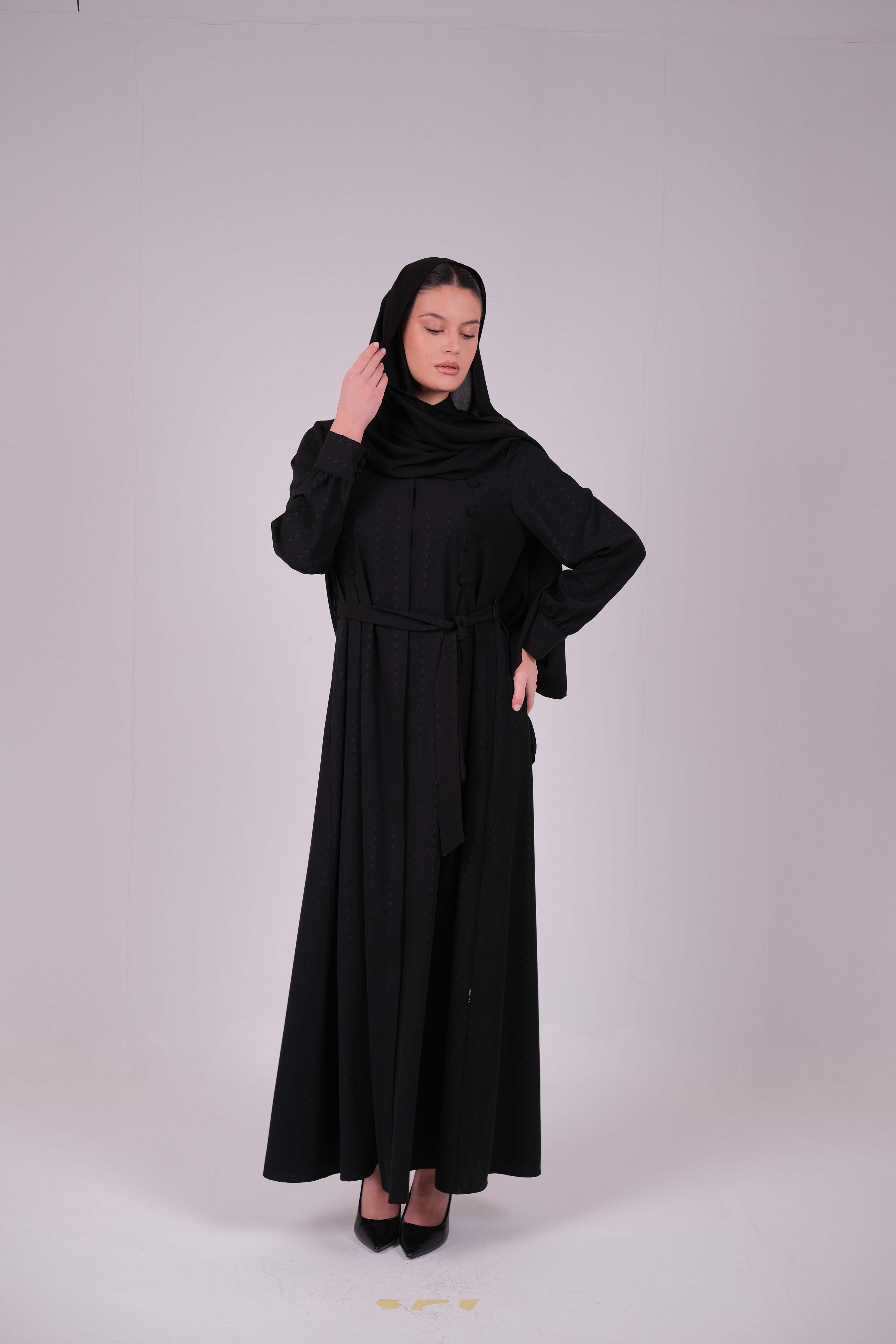 Edge Line Abaya