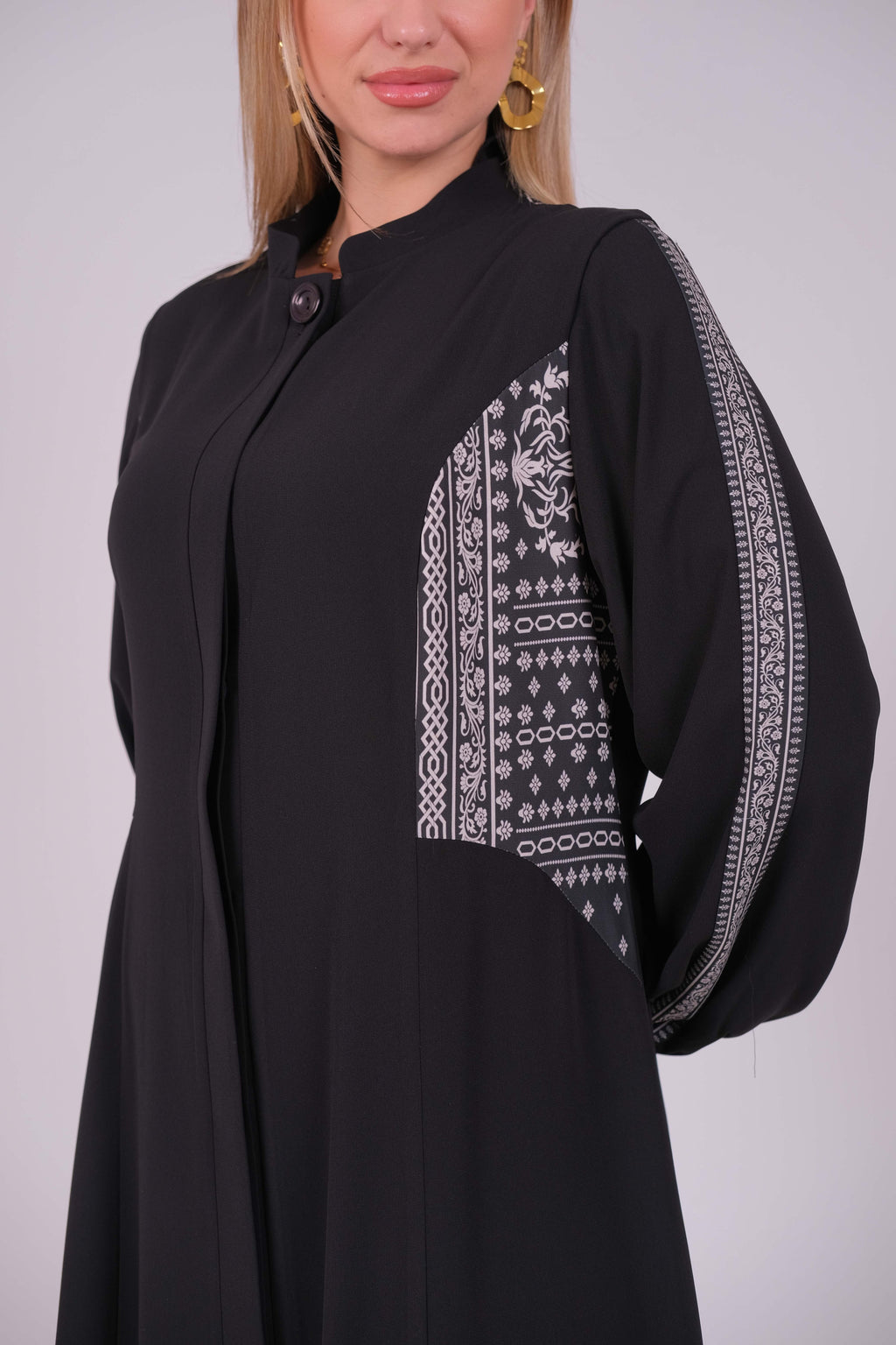 Salsabil Abaya