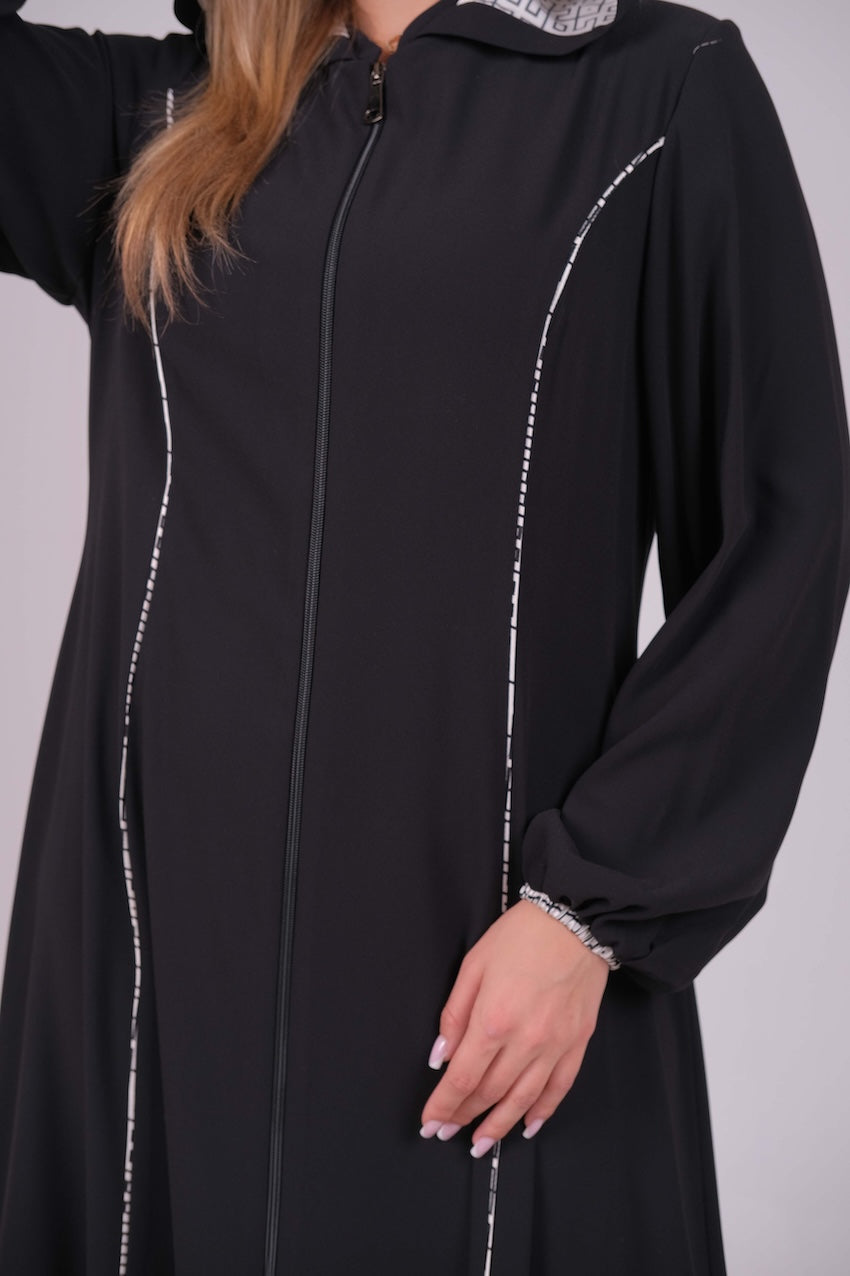 Noir Line Abaya