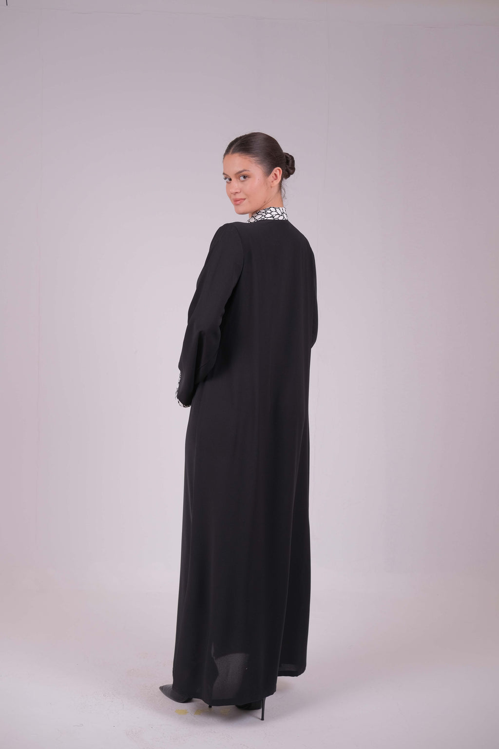 Bloom abaya