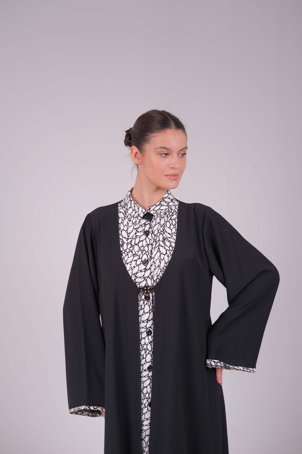 Bloom abaya