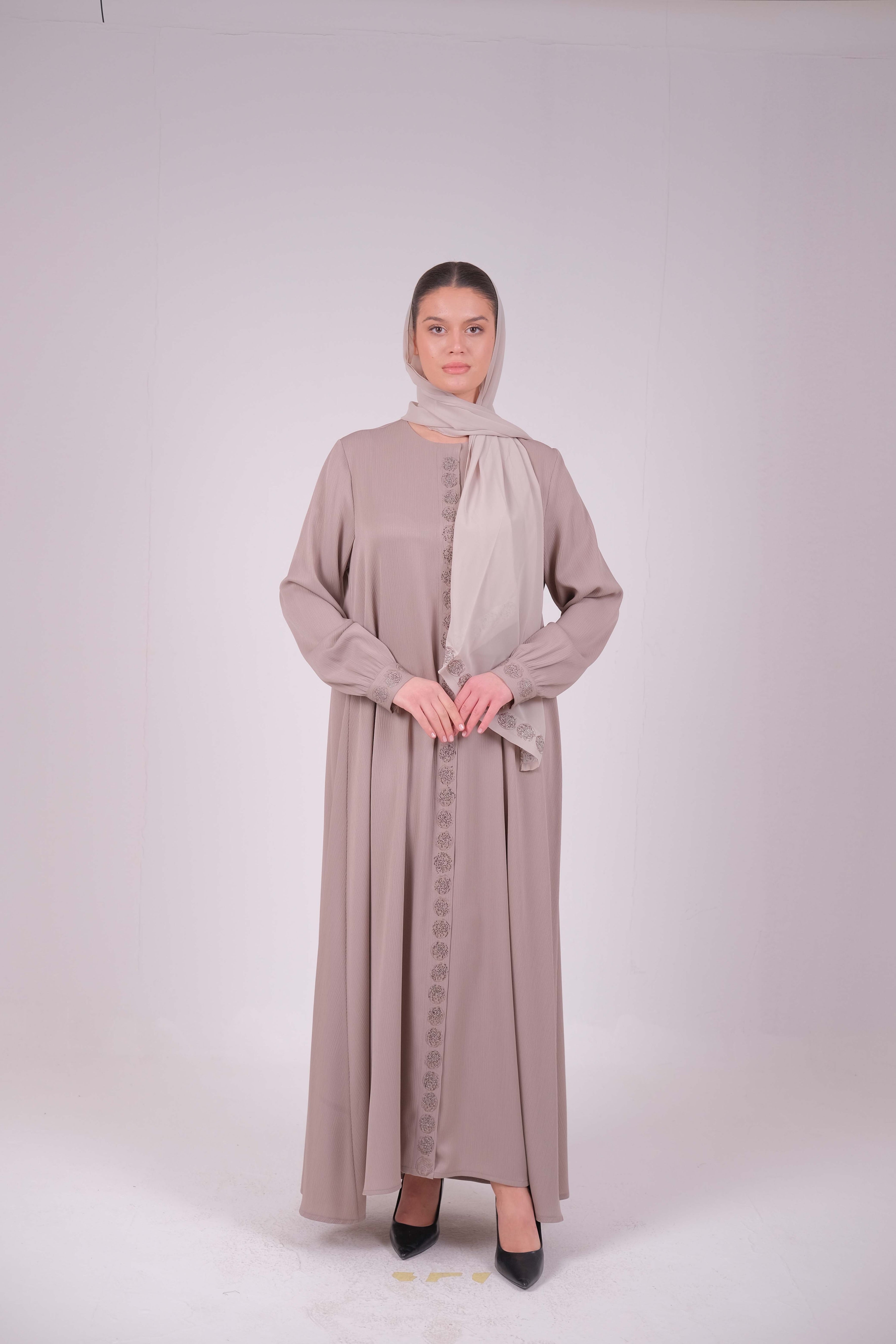 Qamar Abaya