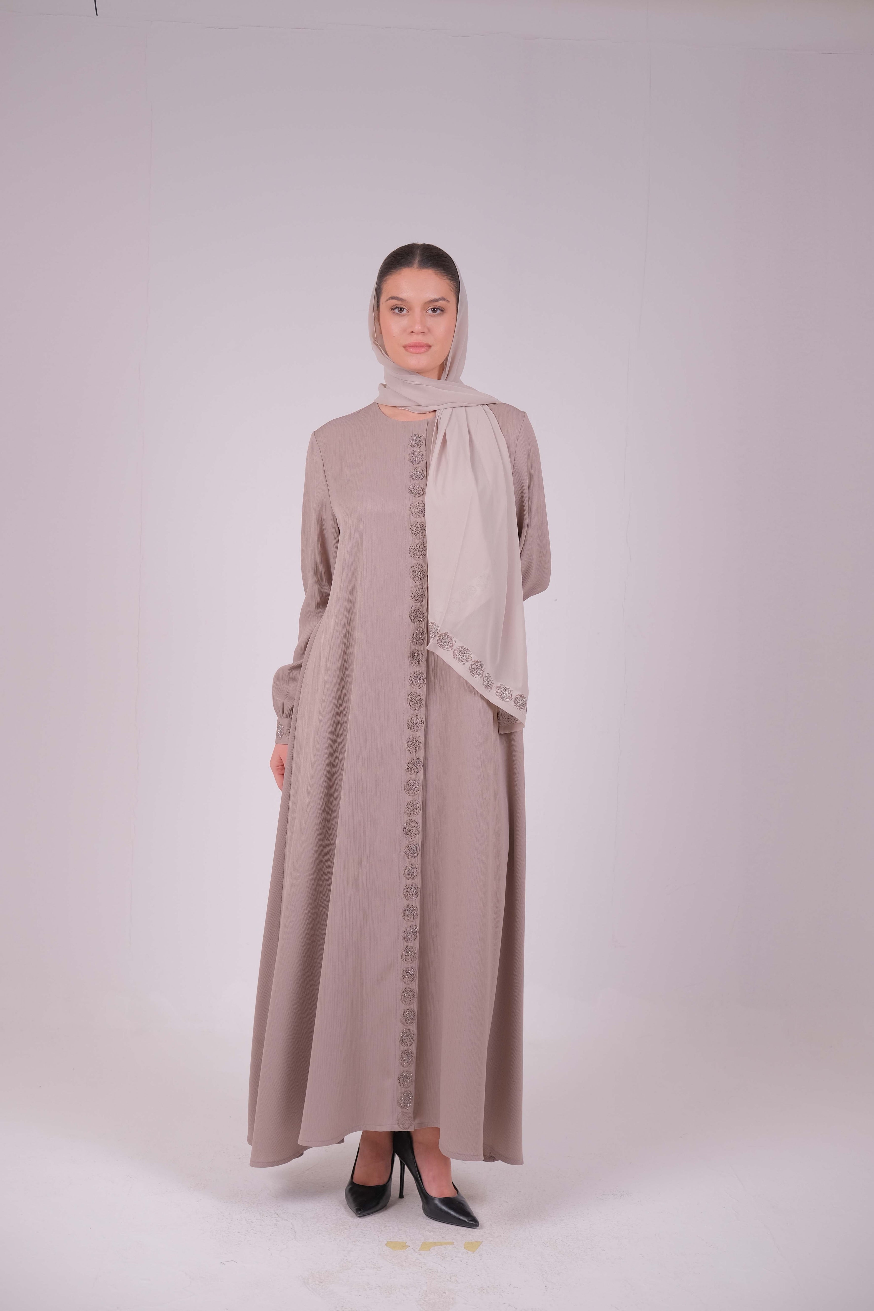 Qamar Abaya