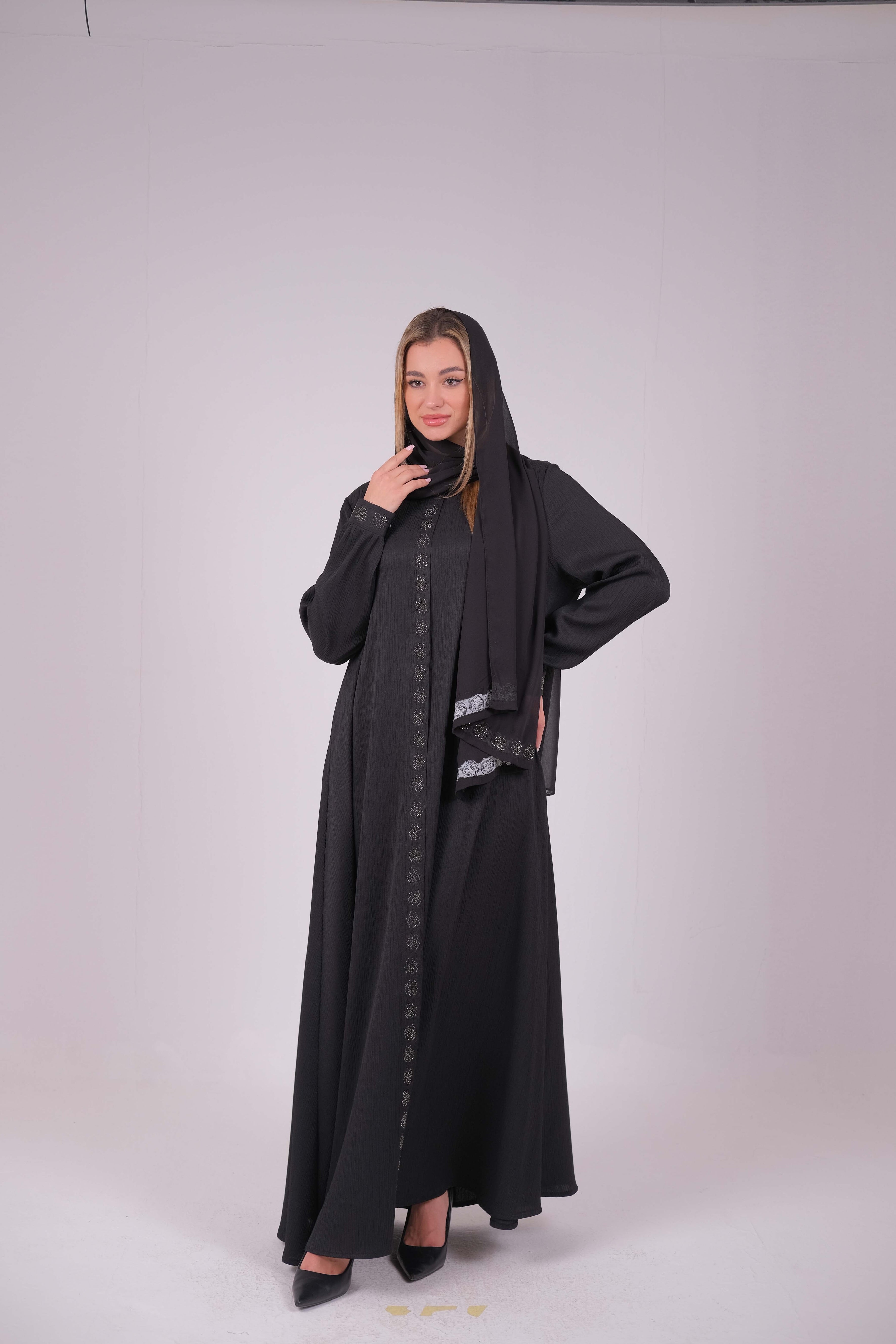 Qamar Abaya