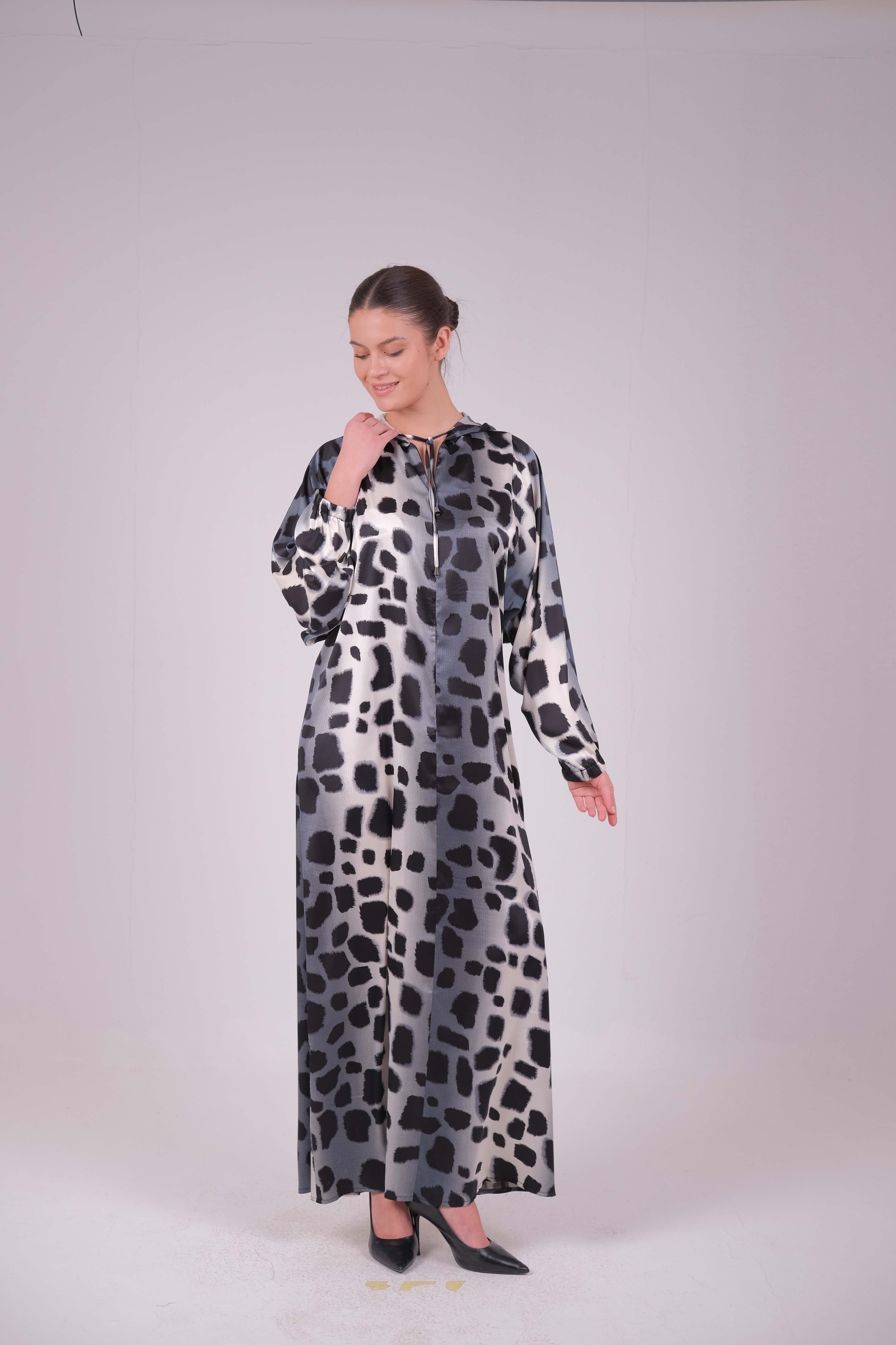 Queen Abaya