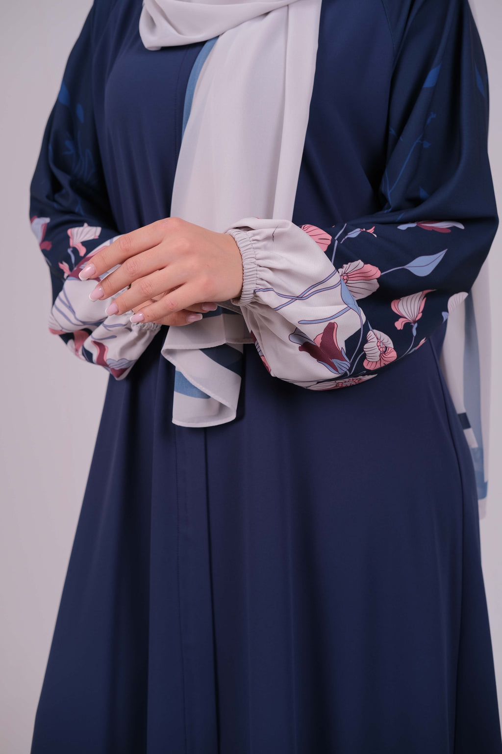 Qamar Abaya