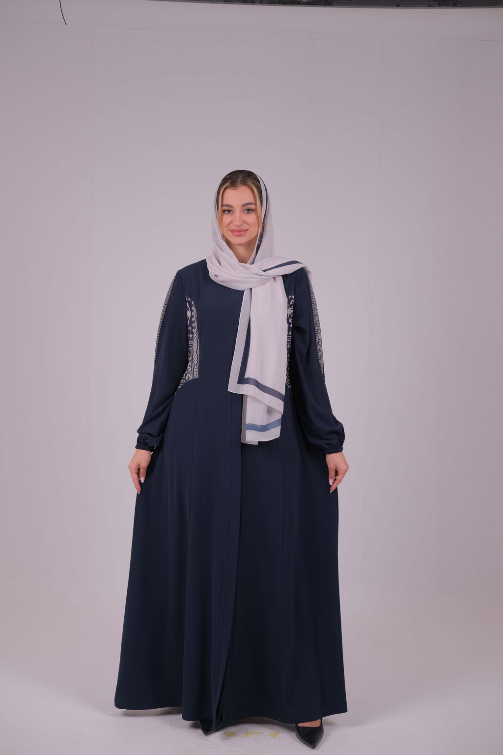 Salsabil Abaya
