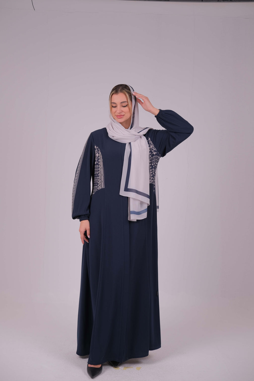 Salsabil Abaya