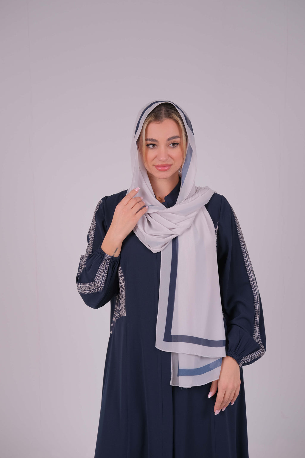 Salsabil Abaya