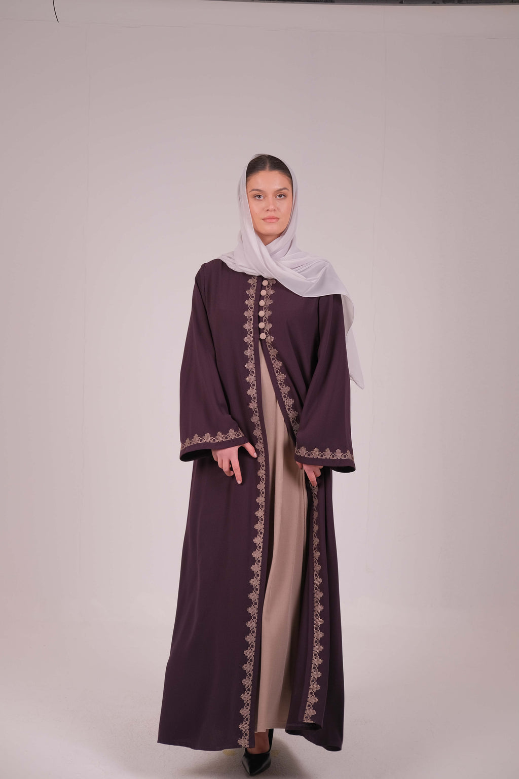 Agiba Women 1691 Embroidered Crepe Viscose/Polyester blends or Silk
