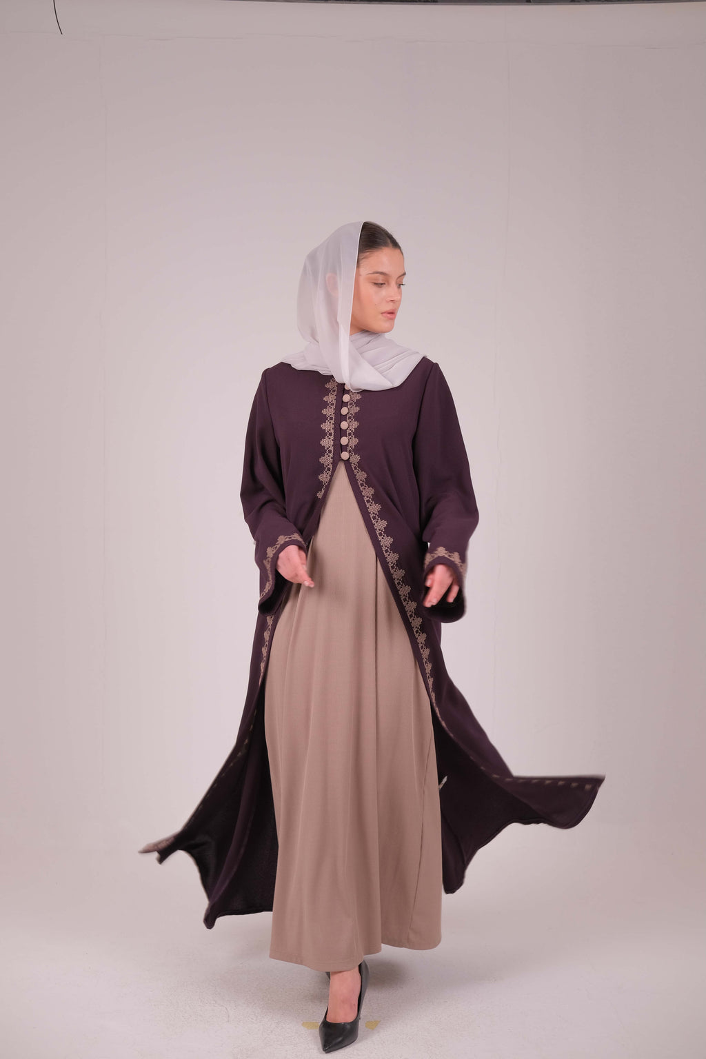 Arabesque Abaya