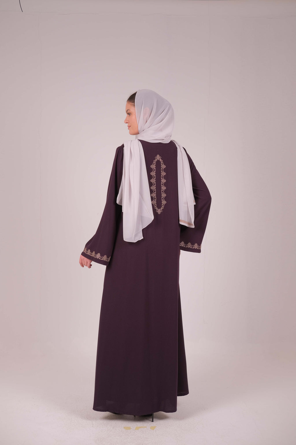 Arabesque Abaya